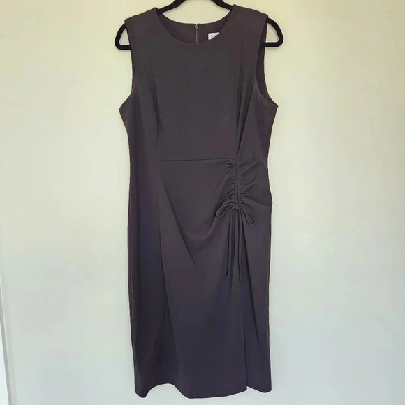 Calvin Klein Dresses & Skirts - Calvin Klein Sleeveless Black LBD Knee Length Side Ruched Sheath Shift Dress 12